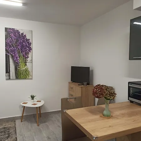 Przytulny Z Tarasem By Renters *