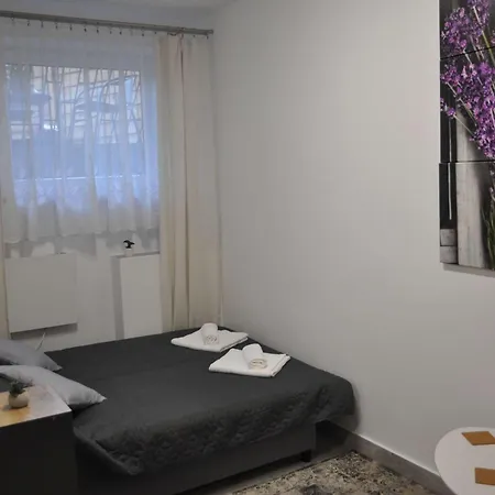 Przytulny Z Tarasem By Renters * Legionowo