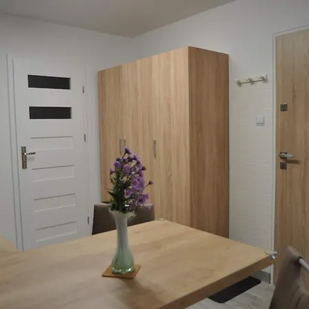 Przytulny Z Tarasem By Renters Apartment *