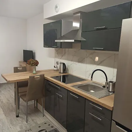 Appartamento Przytulny Z Tarasem By Renters *